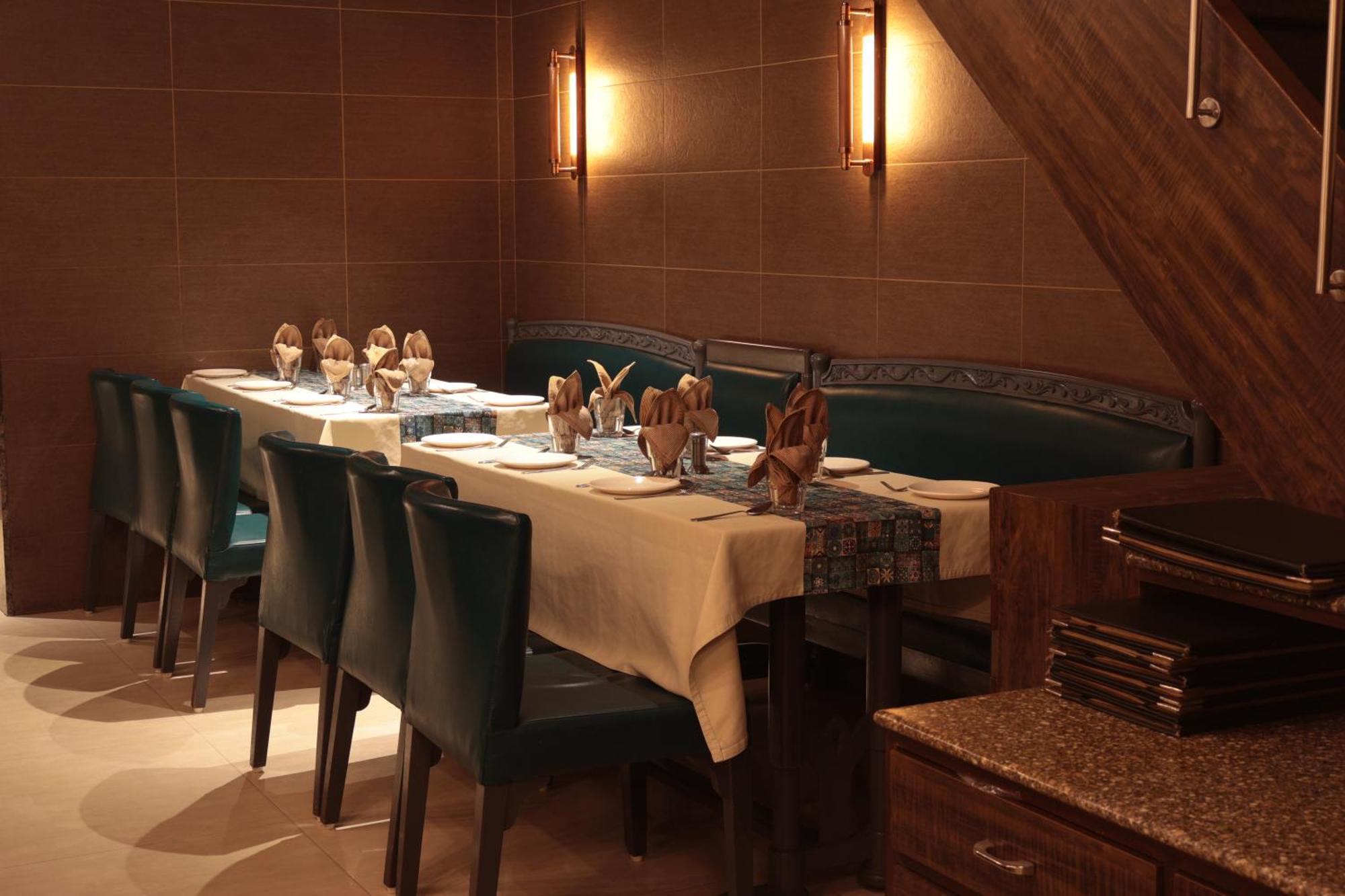Hotel Kabir Ahmedabad Extérieur photo