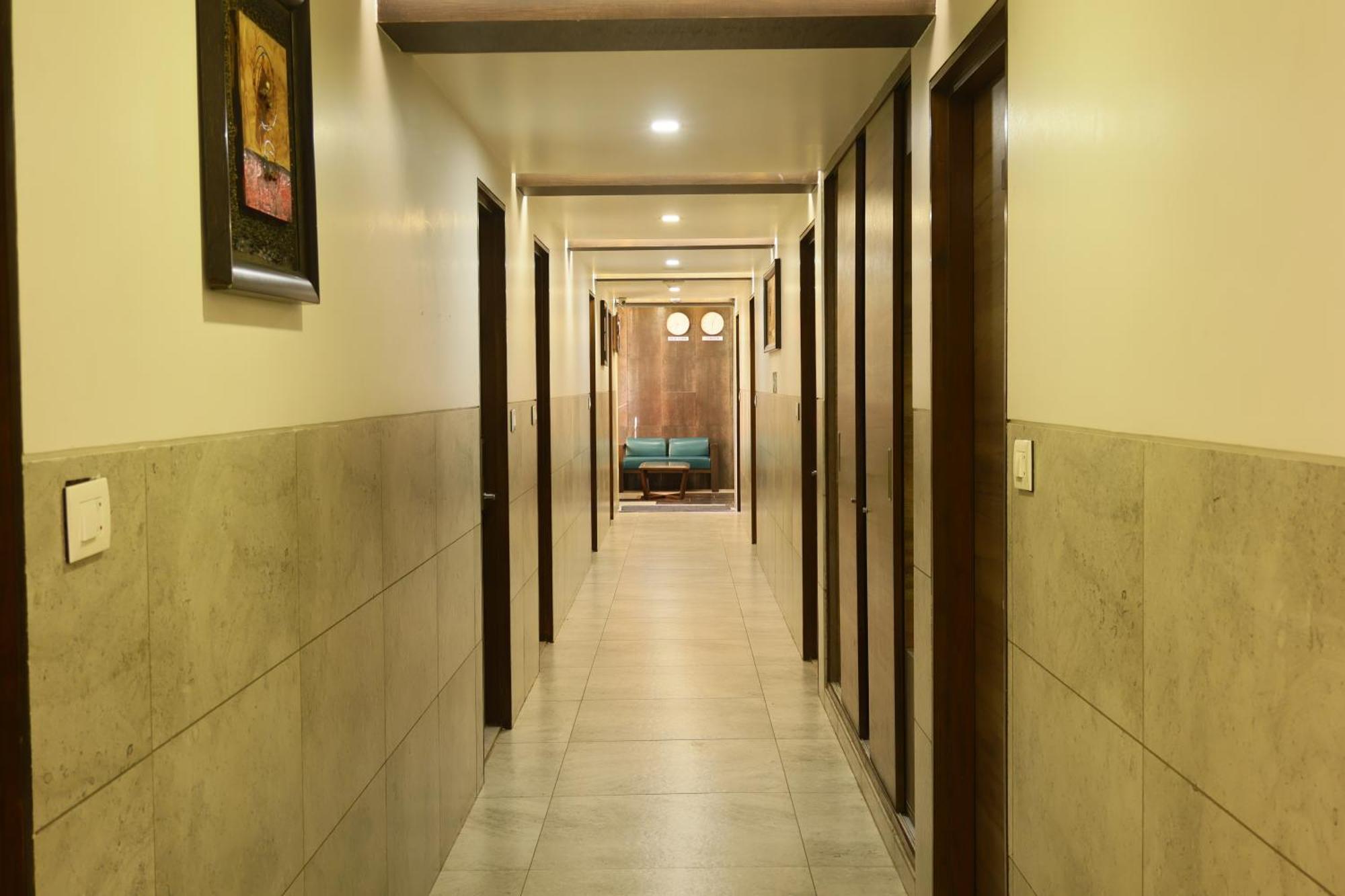Hotel Kabir Ahmedabad Extérieur photo