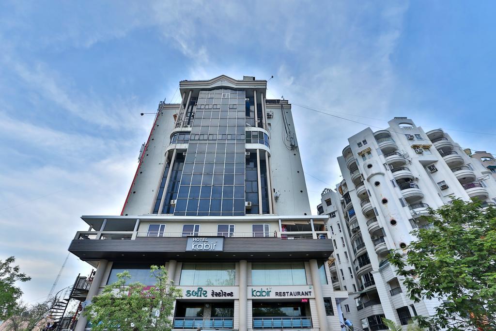 Hotel Kabir Ahmedabad Extérieur photo